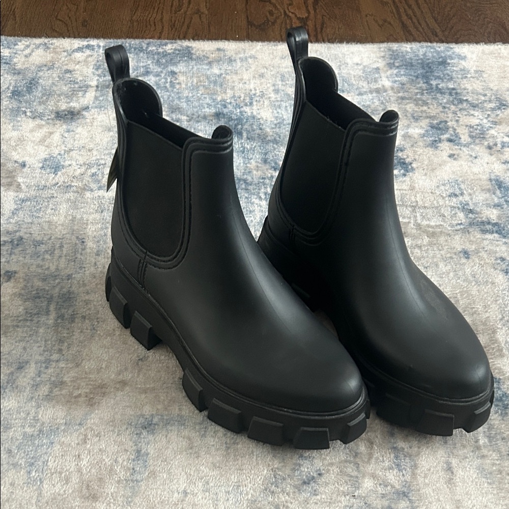 Jeffrey Campbell Platform Lug Sole Chelsea Rain Boots Black Women SZ 9